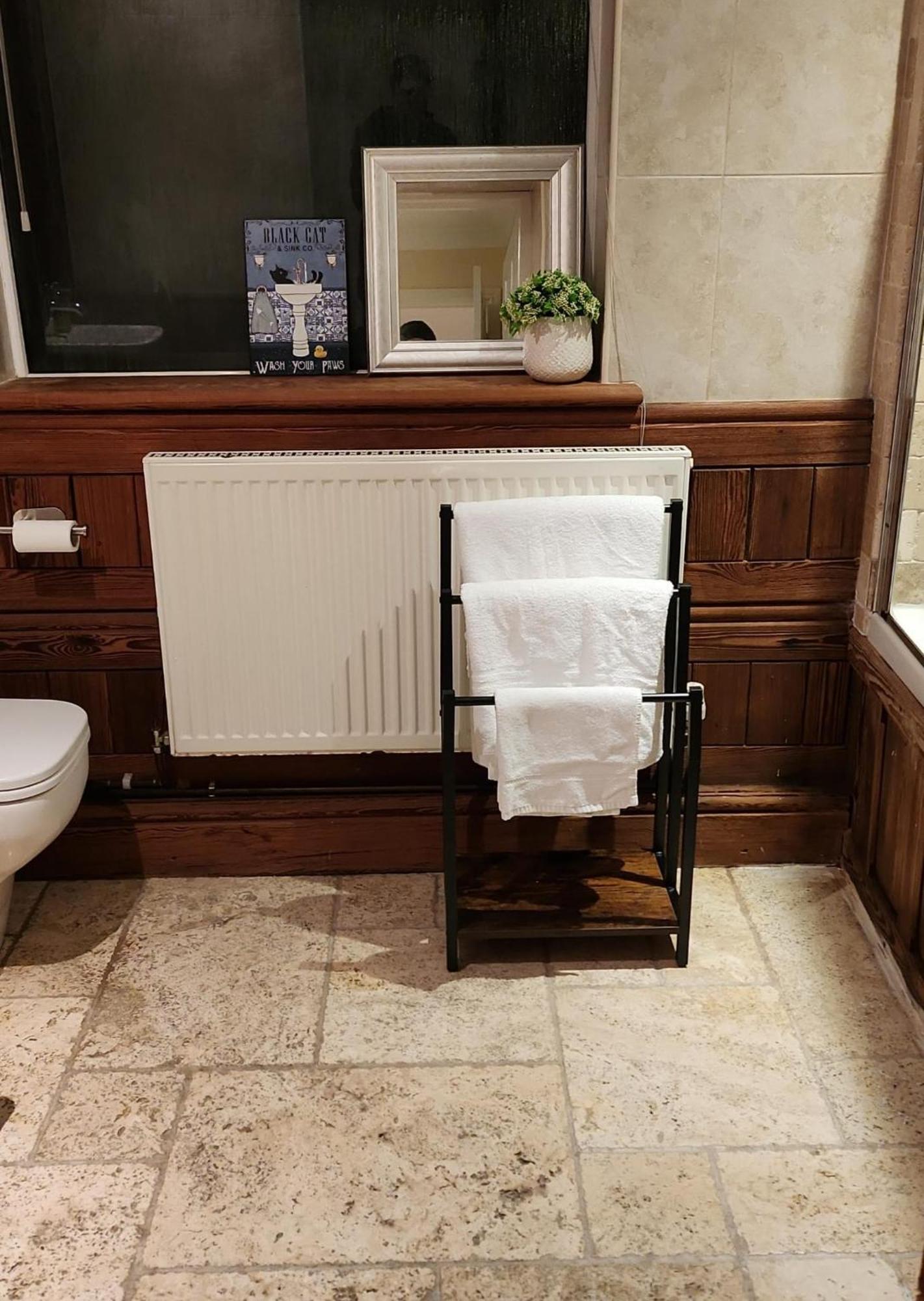 Large 2 Bed Holiday Let In Central Ystradgynlais Eksteriør bilde
